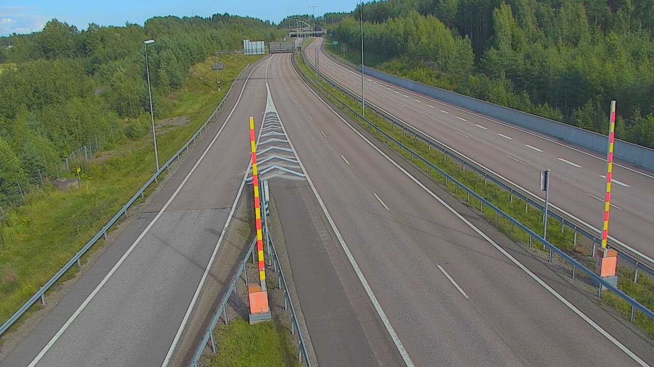 Weather Camera Image Road 7 Hamina Husula east, Hamina, Kymenlaakso