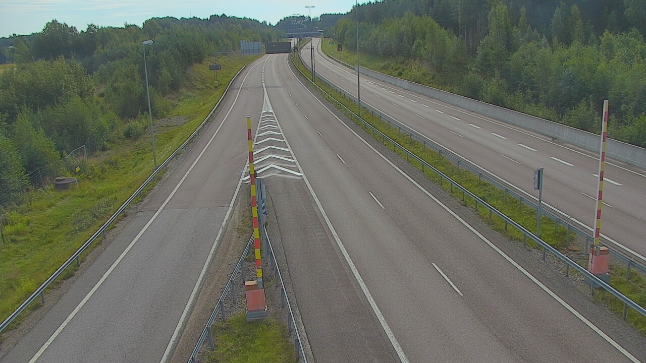 Weather Camera Image Road 7 Hamina Husula east, Hamina, Kymenlaakso