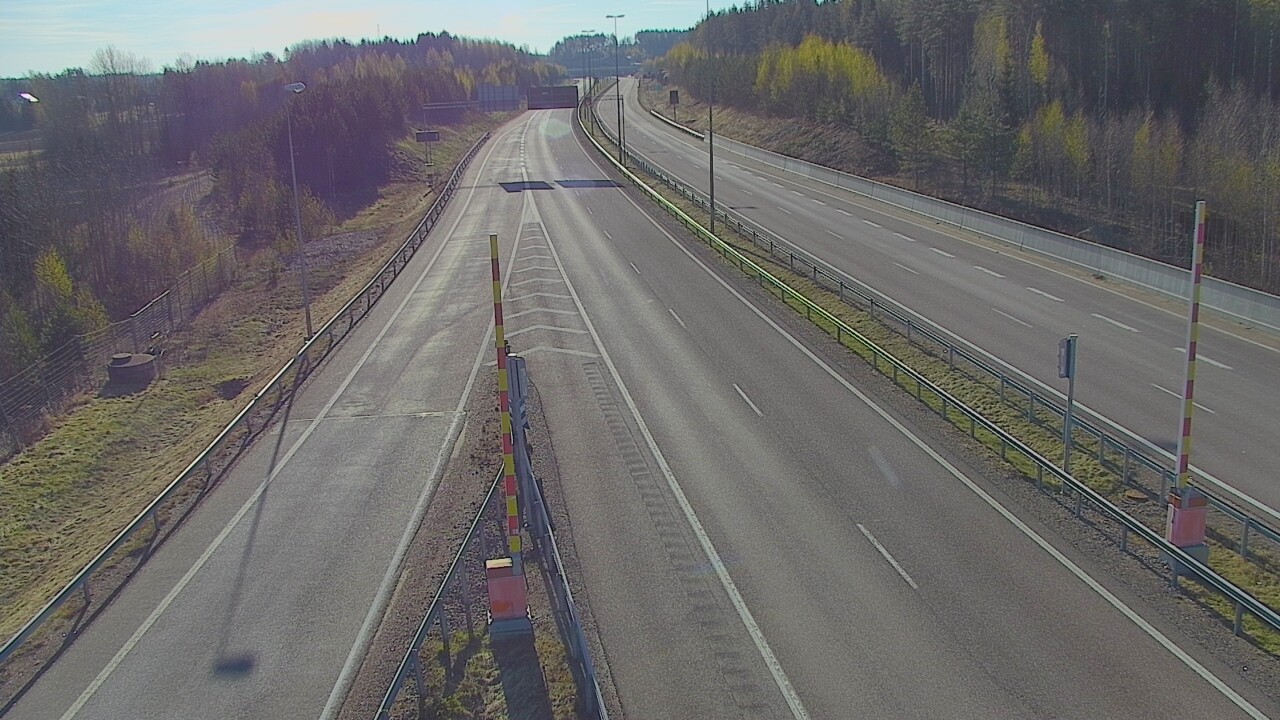 Weather Camera Image Road 7 Hamina Husula east, Hamina, Kymenlaakso