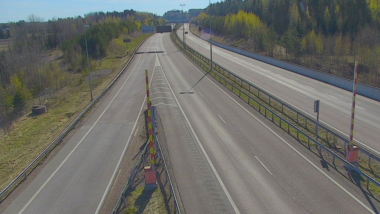Weather Camera Image Väg 7 Fredrikshamn Husula öst, Hamina, Kymenlaakso