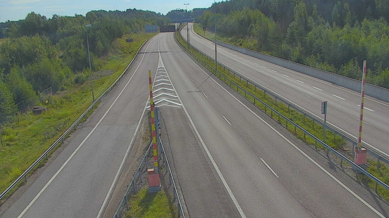 Weather Camera Image Road 7 Hamina Husula east, Hamina, Kymenlaakso