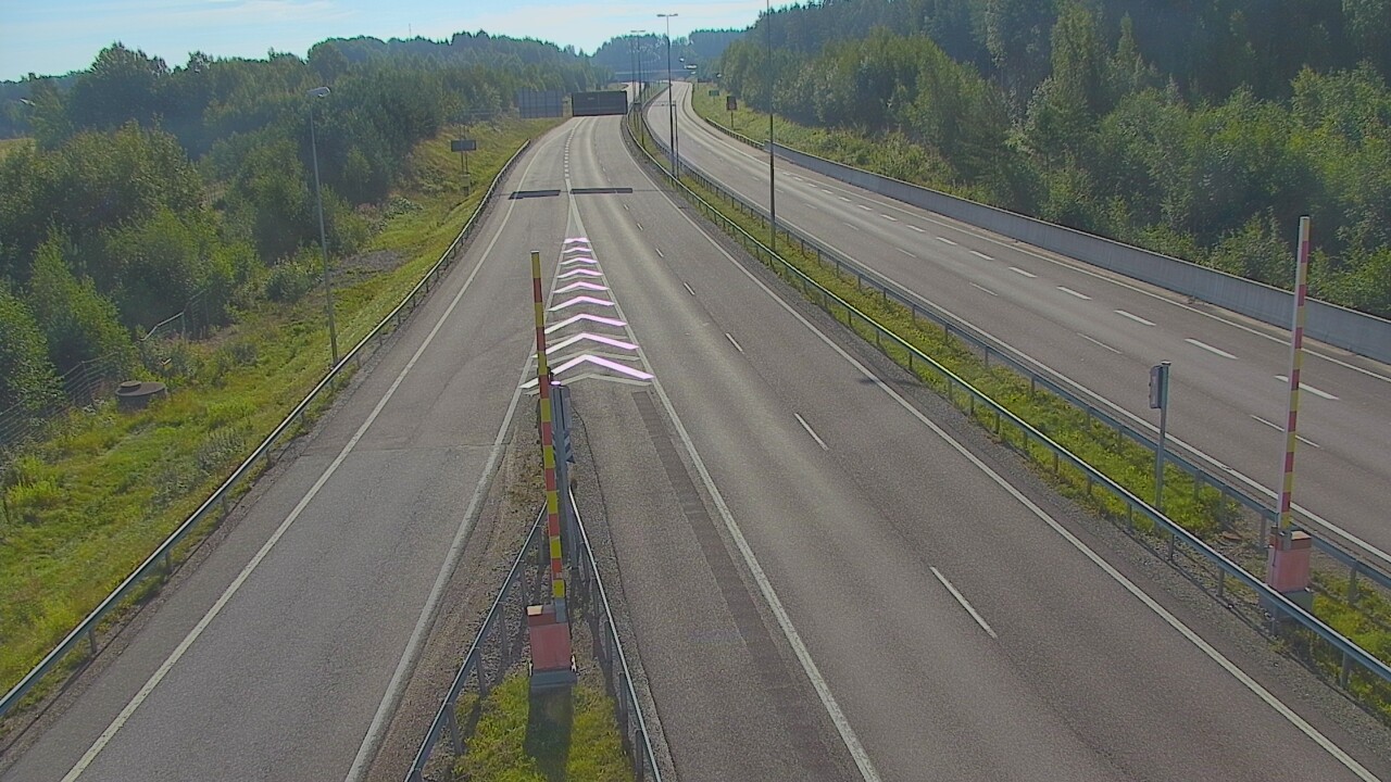 Weather Camera Image Road 7 Hamina Husula east, Hamina, Kymenlaakso