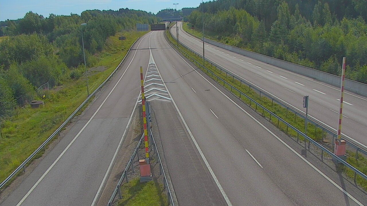 Weather Camera Image Road 7 Hamina Husula east, Hamina, Kymenlaakso