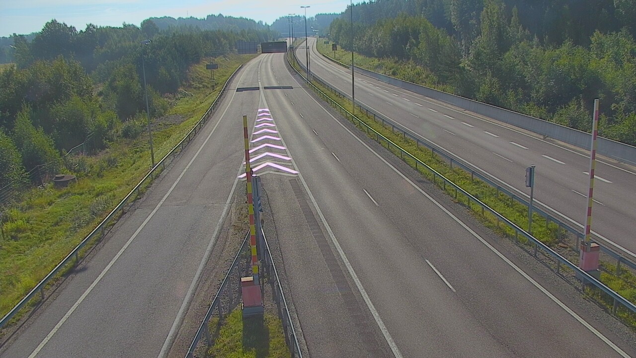 Weather Camera Image Road 7 Hamina Husula east, Hamina, Kymenlaakso