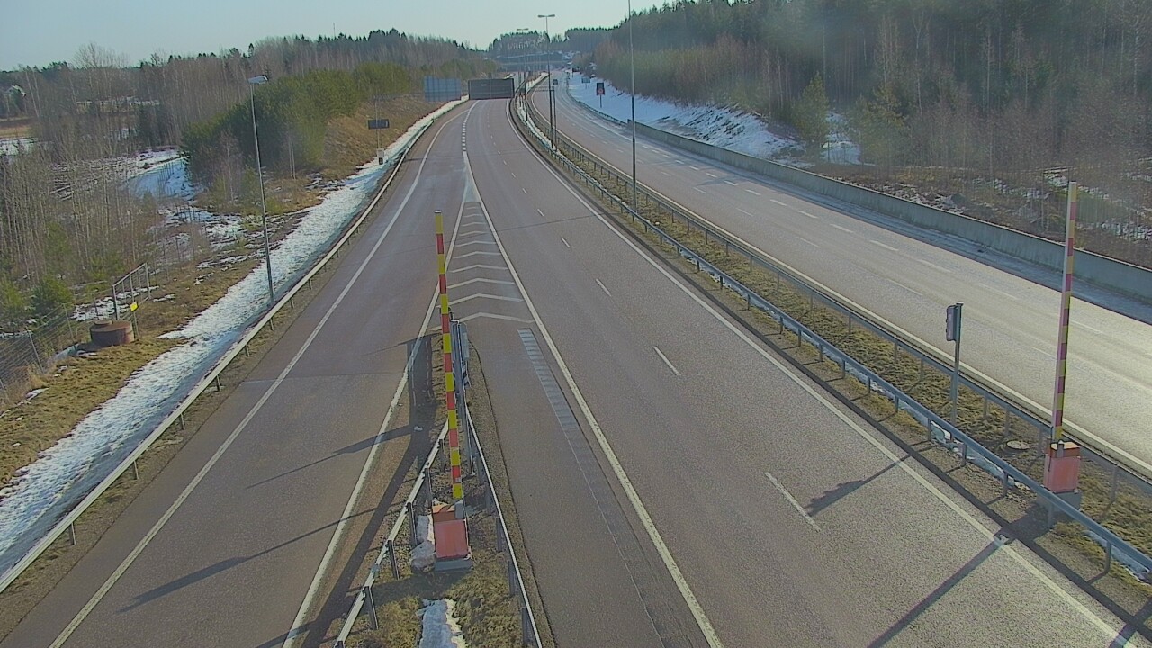 Weather Camera Image Road 7 Hamina Husula east, Hamina, Kymenlaakso