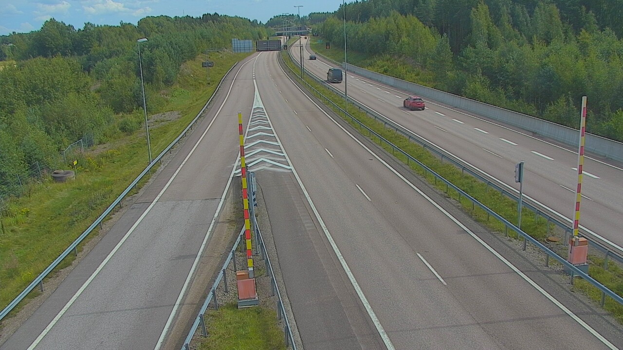 Weather Camera Image Väg 7 Fredrikshamn Husula öst, Hamina, Kymenlaakso