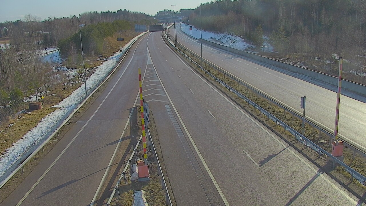 Weather Camera Image Road 7 Hamina Husula east, Hamina, Kymenlaakso