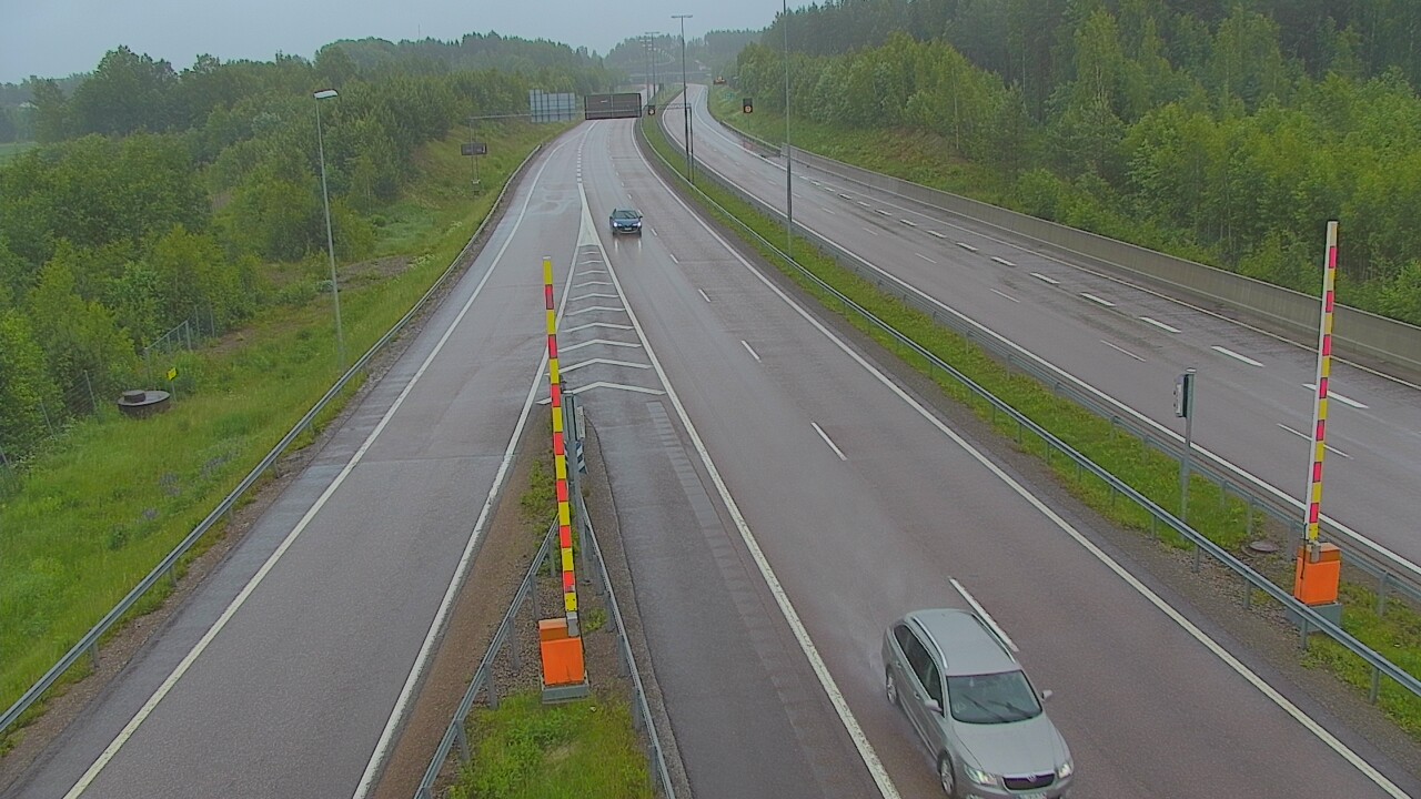 Weather Camera Image Väg 7 Fredrikshamn Husula öst, Hamina, Kymenlaakso