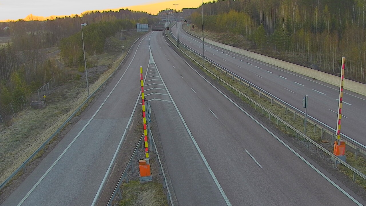 Weather Camera Image Road 7 Hamina Husula east, Hamina, Kymenlaakso