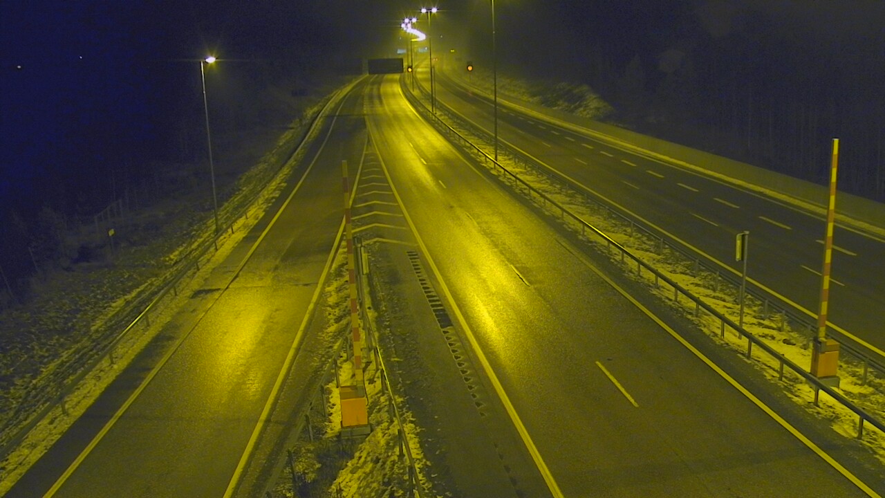 Weather Camera Image Väg 7 Fredrikshamn Husula öst, Hamina, Kymenlaakso