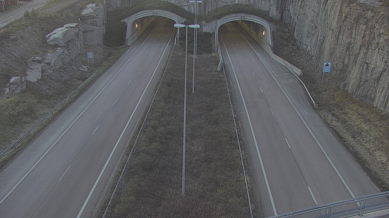 Weather Camera Image Road 7 Hamina Kolsila boom west, Hamina, Kymenlaakso