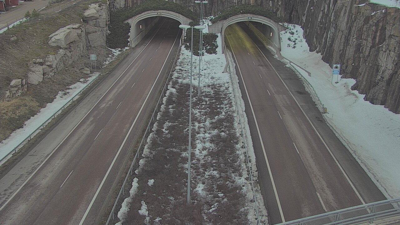 Weather Camera Image Väg 7 Fredrikshamn Kolsila bom väst, Hamina, Kymenlaakso