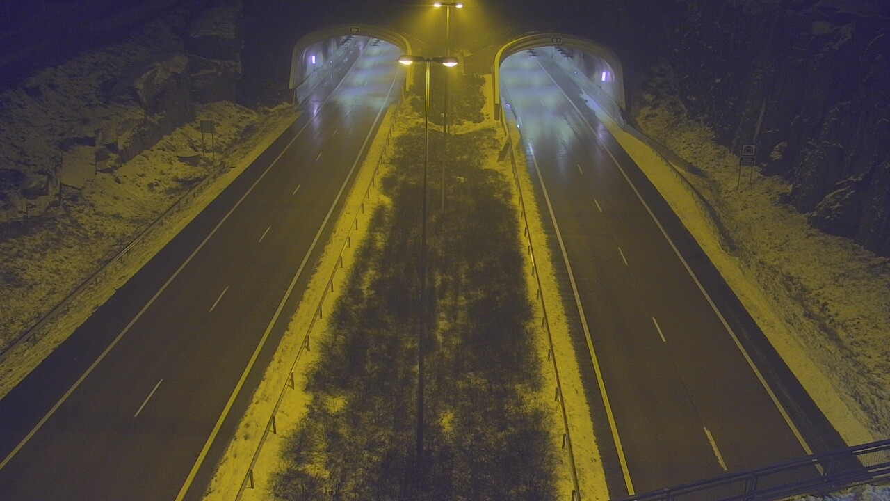 Weather Camera Image Väg 7 Fredrikshamn Kolsila bom väst, Hamina, Kymenlaakso