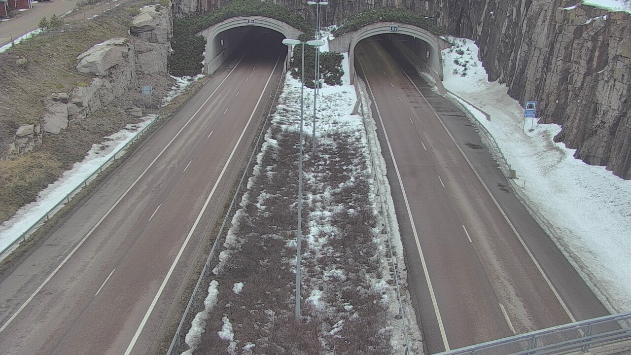 Weather Camera Image Road 7 Hamina Kolsila boom west, Hamina, Kymenlaakso