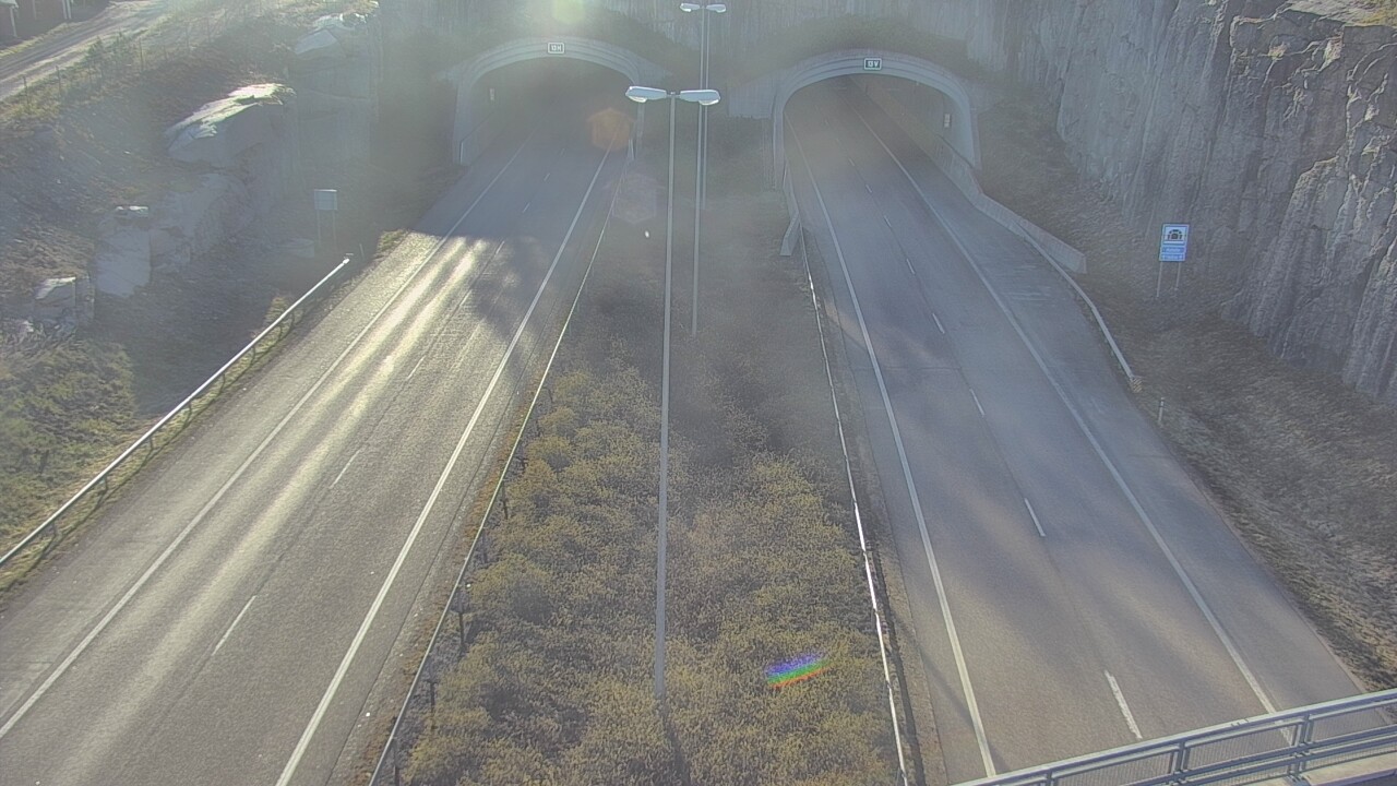 Weather Camera Image Väg 7 Fredrikshamn Kolsila bom väst, Hamina, Kymenlaakso
