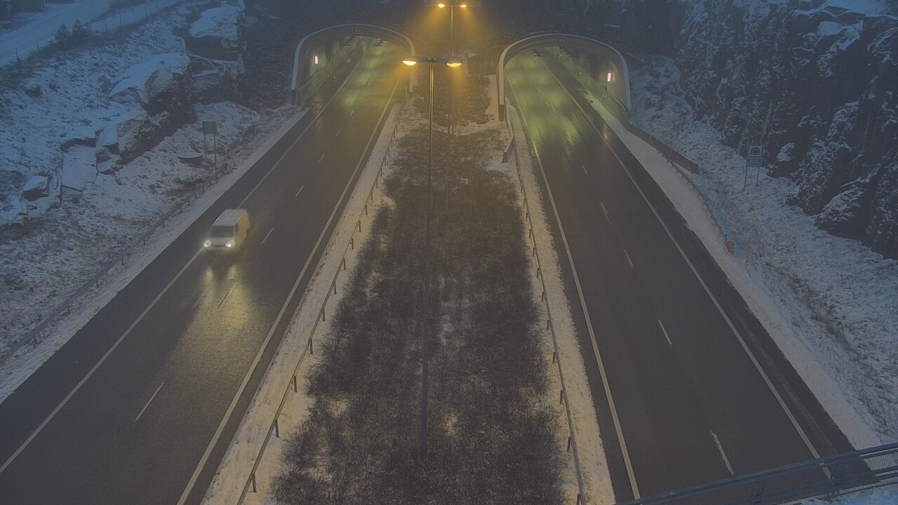 Weather Camera Image Väg 7 Fredrikshamn Kolsila bom väst, Hamina, Kymenlaakso