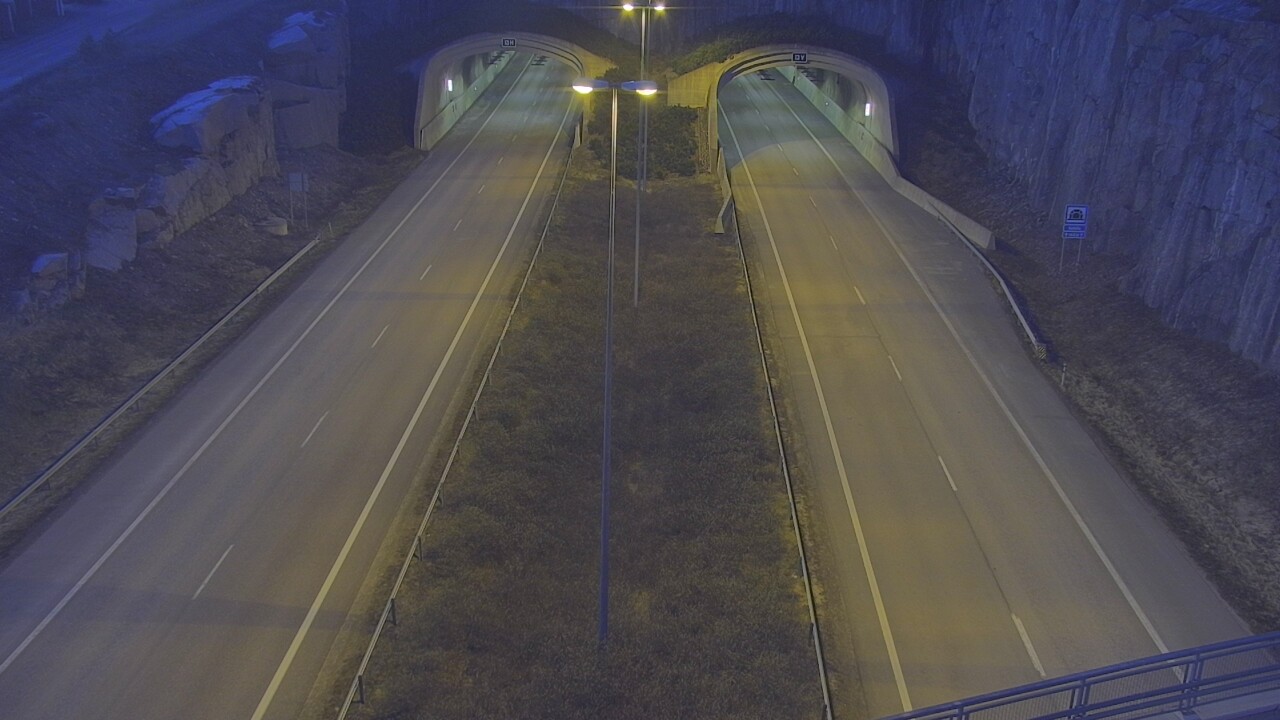 Weather Camera Image Road 7 Hamina Kolsila boom west, Hamina, Kymenlaakso