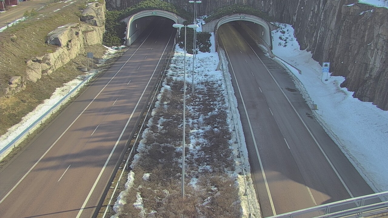 Weather Camera Image Road 7 Hamina Kolsila boom west, Hamina, Kymenlaakso