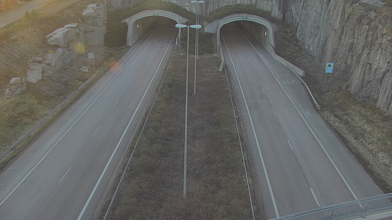 Weather Camera Image Väg 7 Fredrikshamn Kolsila bom väst, Hamina, Kymenlaakso