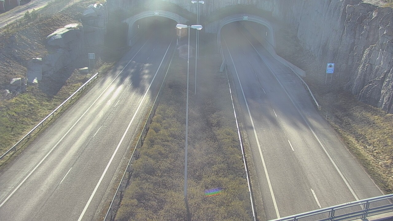 Weather Camera Image Väg 7 Fredrikshamn Kolsila bom väst, Hamina, Kymenlaakso