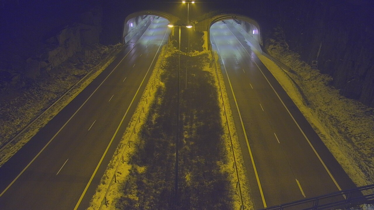 Weather Camera Image Väg 7 Fredrikshamn Kolsila bom väst, Hamina, Kymenlaakso