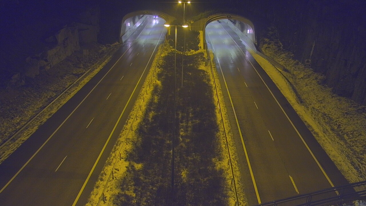 Weather Camera Image Väg 7 Fredrikshamn Kolsila bom väst, Hamina, Kymenlaakso