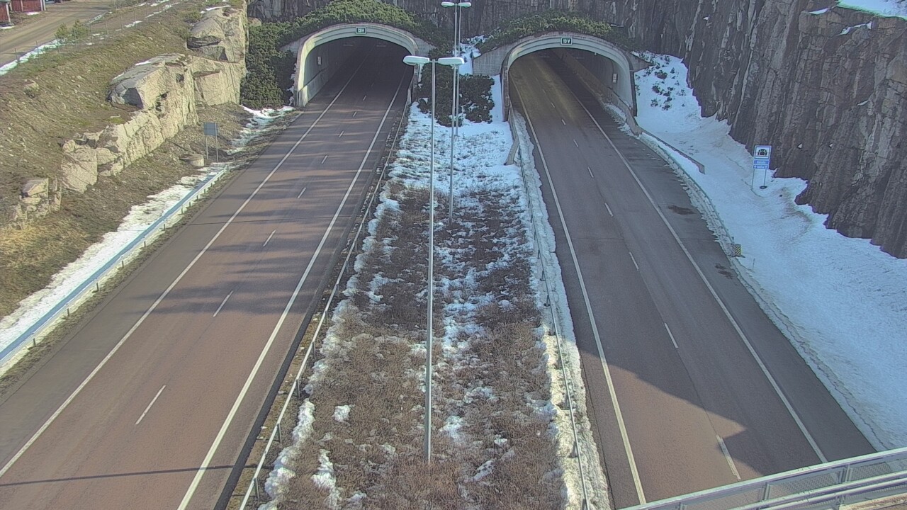 Weather Camera Image Road 7 Hamina Kolsila boom west, Hamina, Kymenlaakso