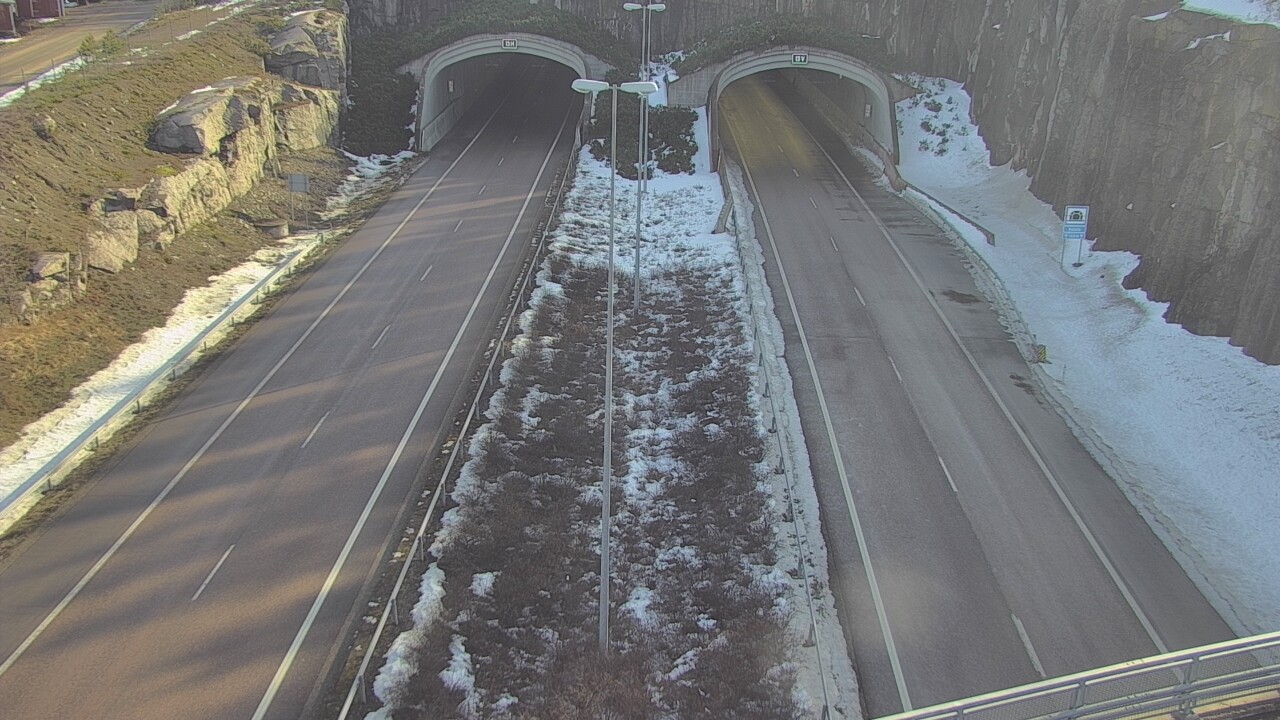 Weather Camera Image Road 7 Hamina Kolsila boom west, Hamina, Kymenlaakso