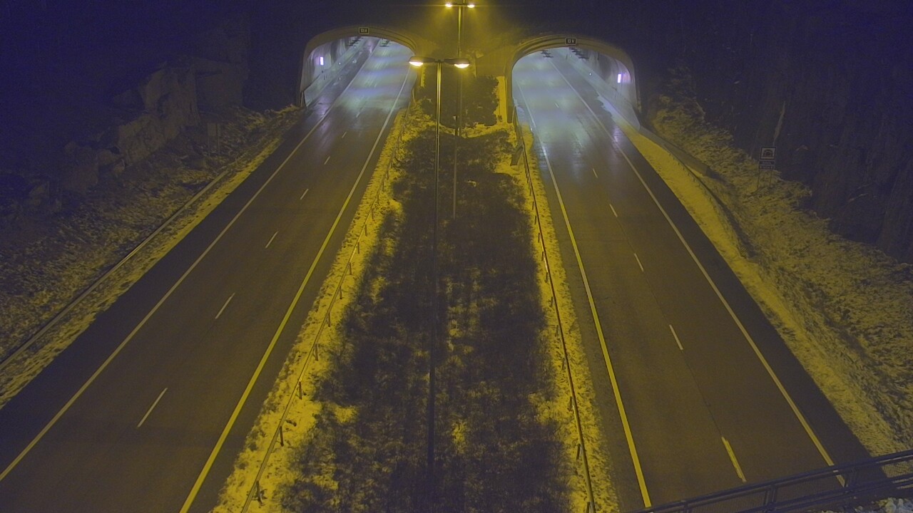 Weather Camera Image Väg 7 Fredrikshamn Kolsila bom väst, Hamina, Kymenlaakso