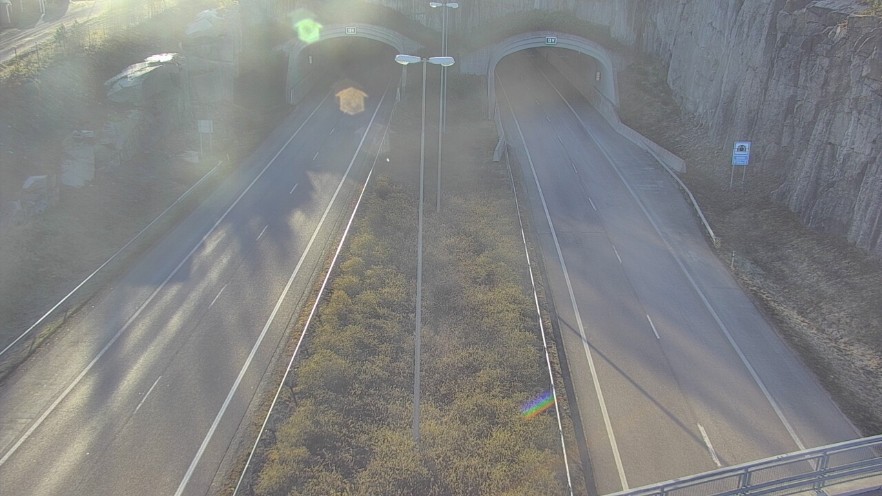 Weather Camera Image Väg 7 Fredrikshamn Kolsila bom väst, Hamina, Kymenlaakso