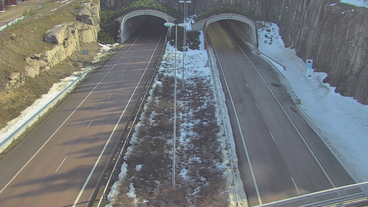 Weather Camera Image Road 7 Hamina Kolsila boom west, Hamina, Kymenlaakso