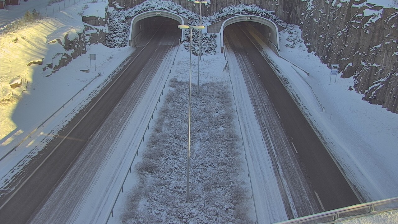 Weather Camera Image Väg 7 Fredrikshamn Kolsila bom väst, Hamina, Kymenlaakso