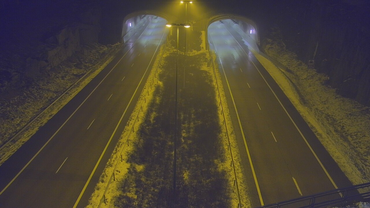 Weather Camera Image Väg 7 Fredrikshamn Kolsila bom väst, Hamina, Kymenlaakso