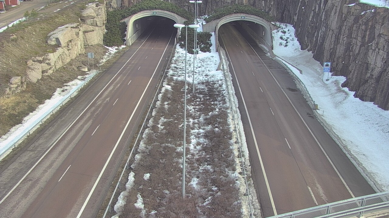 Weather Camera Image Road 7 Hamina Kolsila boom west, Hamina, Kymenlaakso