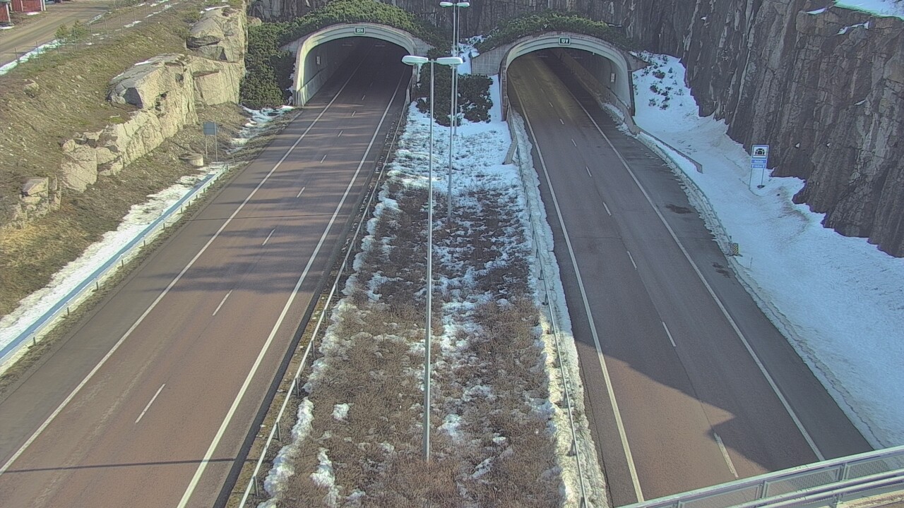 Weather Camera Image Road 7 Hamina Kolsila boom west, Hamina, Kymenlaakso