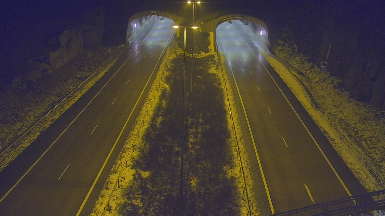 Weather Camera Image Väg 7 Fredrikshamn Kolsila bom väst, Hamina, Kymenlaakso