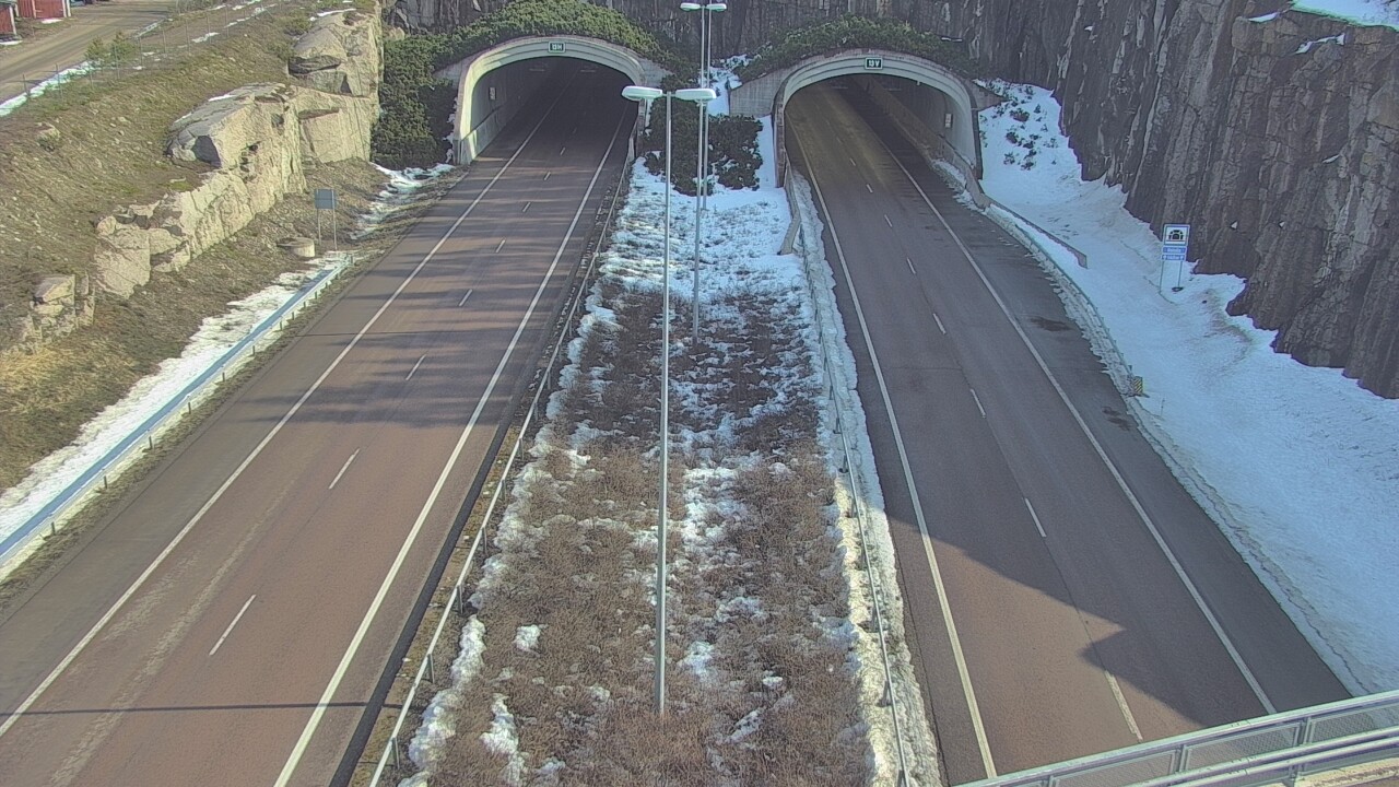 Weather Camera Image Road 7 Hamina Kolsila boom west, Hamina, Kymenlaakso