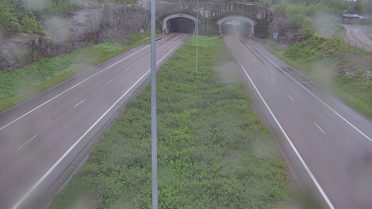 Weather Camera Image Väg 7 Fredrikshamn, Kolsila, bom öst, Hamina, Kymenlaakso