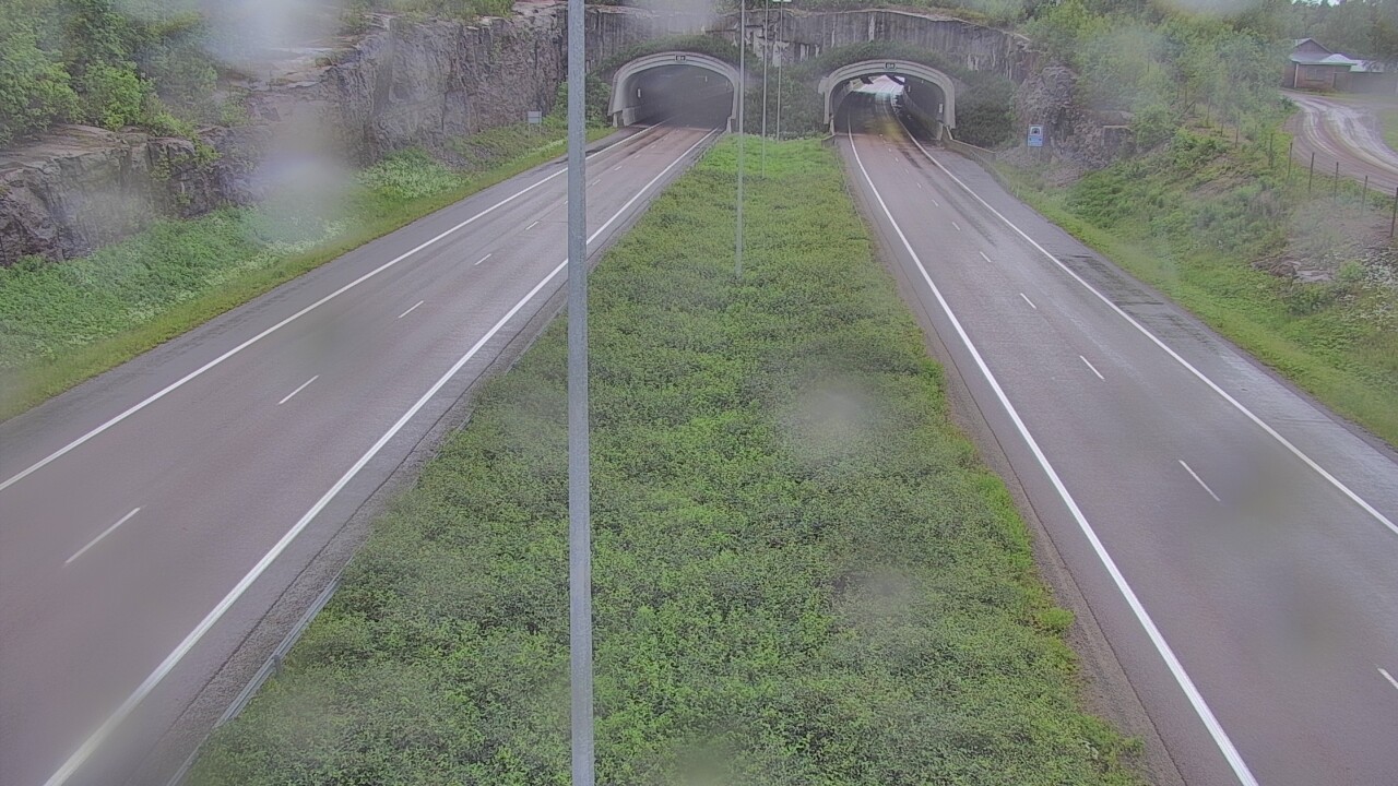 Weather Camera Image Väg 7 Fredrikshamn, Kolsila, bom öst, Hamina, Kymenlaakso