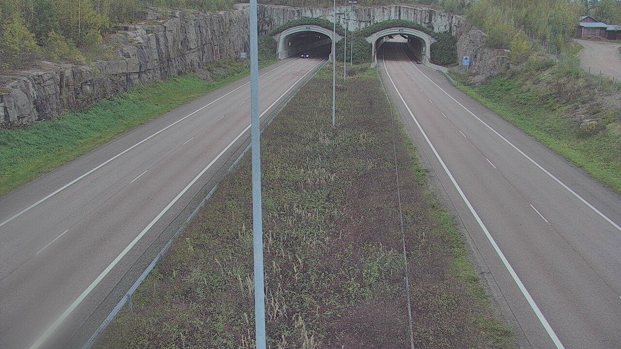 Weather Camera Image Väg 7 Fredrikshamn, Kolsila, bom öst, Hamina, Kymenlaakso