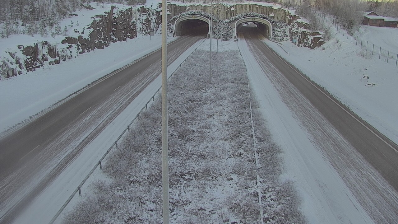 Weather Camera Image Väg 7 Fredrikshamn, Kolsila, bom öst, Hamina, Kymenlaakso