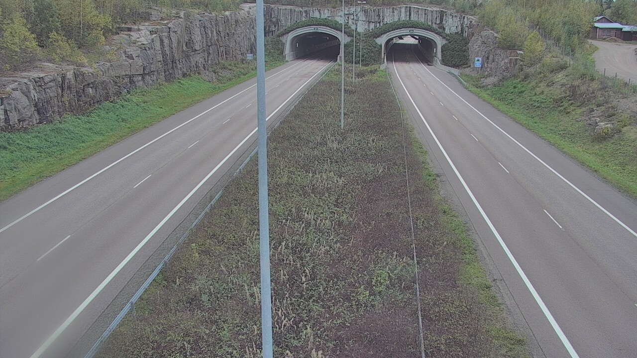 Weather Camera Image Väg 7 Fredrikshamn, Kolsila, bom öst, Hamina, Kymenlaakso