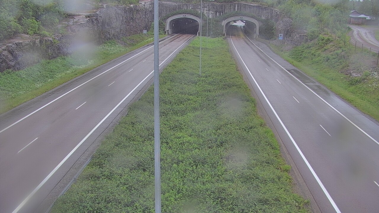 Weather Camera Image Väg 7 Fredrikshamn, Kolsila, bom öst, Hamina, Kymenlaakso