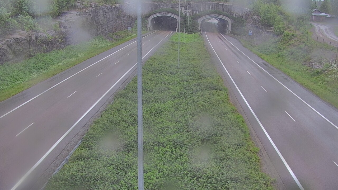 Weather Camera Image Väg 7 Fredrikshamn, Kolsila, bom öst, Hamina, Kymenlaakso