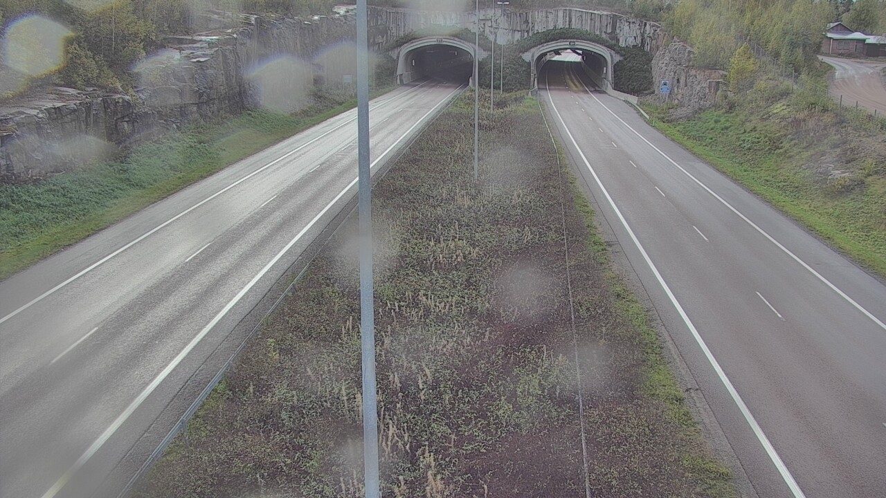 Weather Camera Image Väg 7 Fredrikshamn, Kolsila, bom öst, Hamina, Kymenlaakso