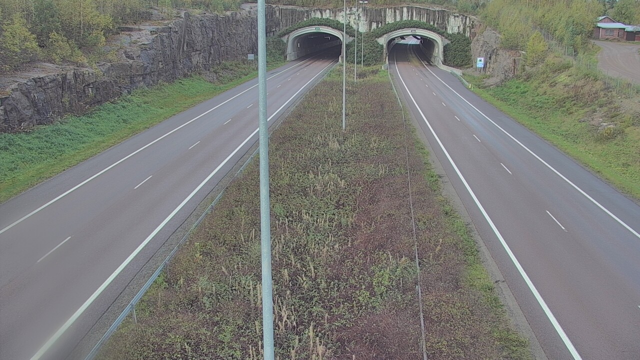 Weather Camera Image Väg 7 Fredrikshamn, Kolsila, bom öst, Hamina, Kymenlaakso