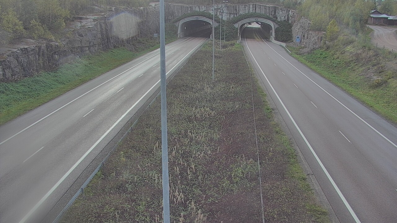 Weather Camera Image Väg 7 Fredrikshamn, Kolsila, bom öst, Hamina, Kymenlaakso