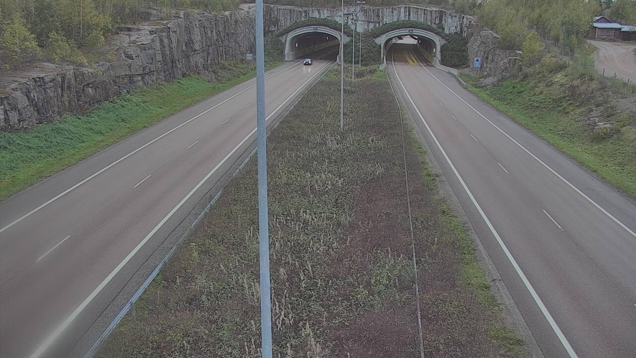 Weather Camera Image Väg 7 Fredrikshamn, Kolsila, bom öst, Hamina, Kymenlaakso