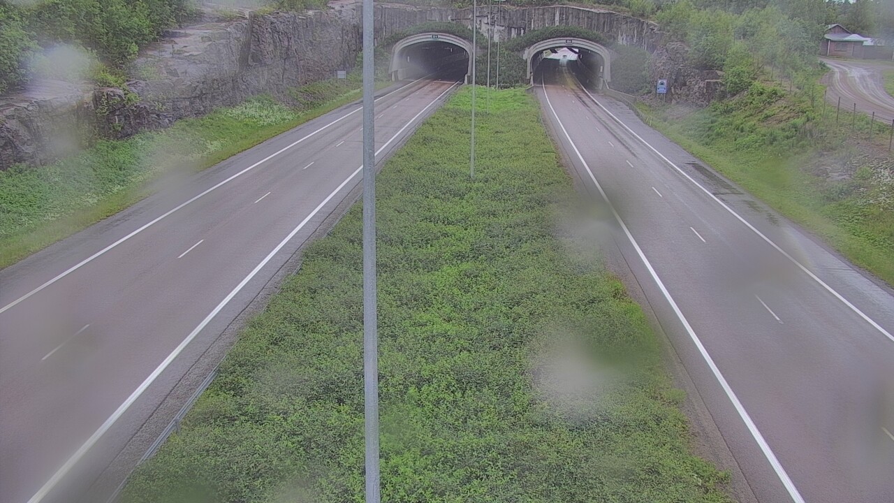 Weather Camera Image Väg 7 Fredrikshamn, Kolsila, bom öst, Hamina, Kymenlaakso
