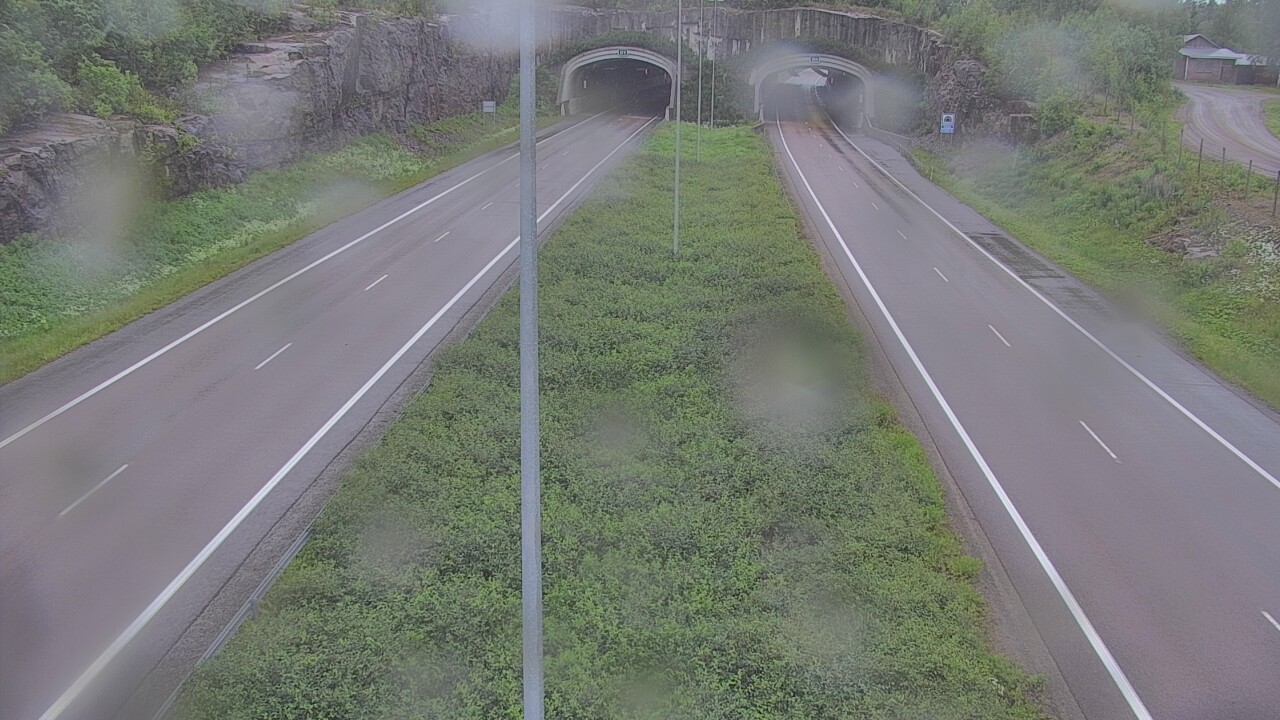Weather Camera Image Väg 7 Fredrikshamn, Kolsila, bom öst, Hamina, Kymenlaakso